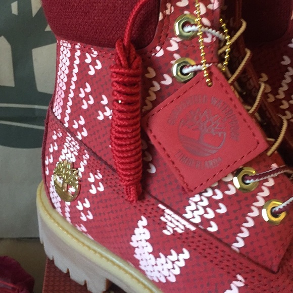ugly sweater timbs